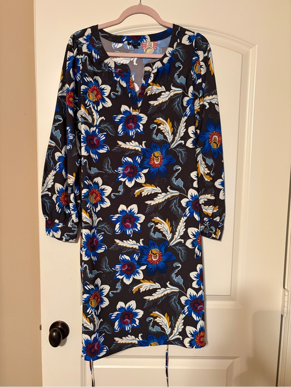 Ann Taylor Factory Dress Floral Wrap-Style  (top of back to hem 38”)